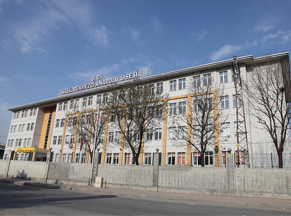 Halil Bekmezci Anadolu Lisesi Fotoğrafı